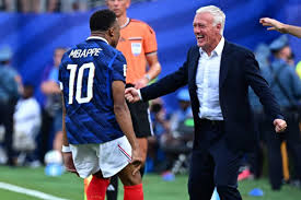 Show au coeur : pour le retour de Didier Deschamps sur le banc, Kylian Mbappé et les Bleus surcl…