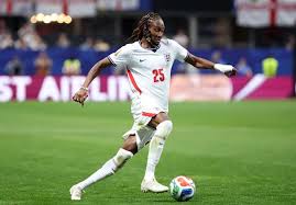 Why England’s Djed Spence is wearing a mask around his jaw at World Cup | Why does Djed Spence we…