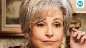 Annie Potts not dead: Fact-checking wild claims about Ghostbusters actor as she pens touching not…
