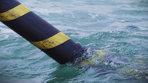 Federal police urged to investigate ‘concerning’ subsea cable fault | AFP assessing report in con…