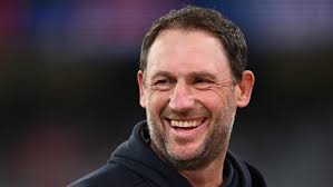 Fraser set to land Blues job after stunning stint as interim | Blues make it official: Fraser to …