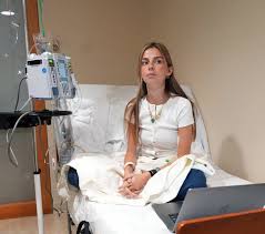Sydney Towle, Who Chronicled Her Cancer on TikTok, Dies at 26 | Beloved 26yo star enters hospice …