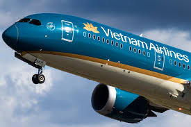 Vietnam 787-9 apparently damaged after laboured take-off from Munich | Vietnam Airlines 787 tail …